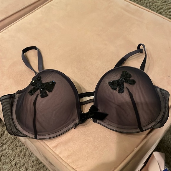 Black Wonderbra by Dita Von Teese magnet front clasp with velvet details - Picture 1 of 4